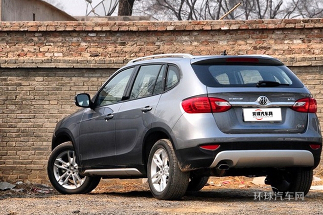 2012款 1.5T 自動兩驅(qū)運動型