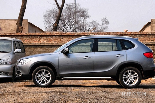 2012款 1.5T 自動兩驅(qū)運動型