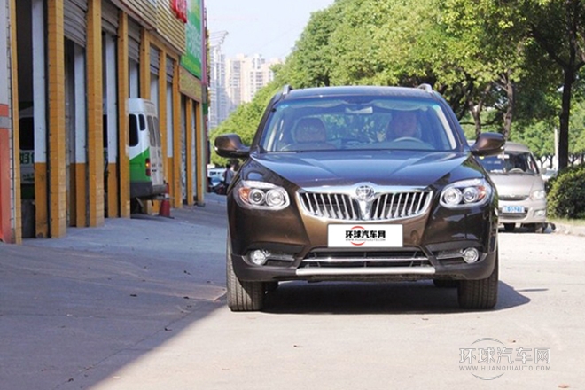 2012款 1.5T 自動四驅豪華型