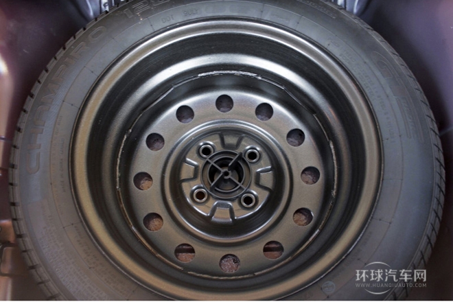 2011款 1.0L 手動智尊型