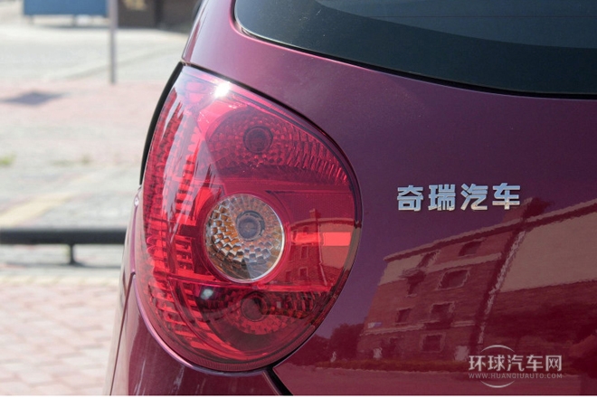 2011款 1.0L 手動智尊型