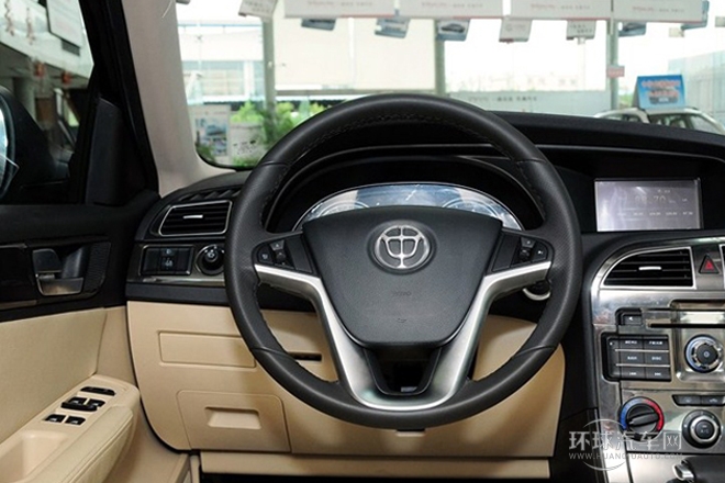 2012款 1.6L 自動尊貴型