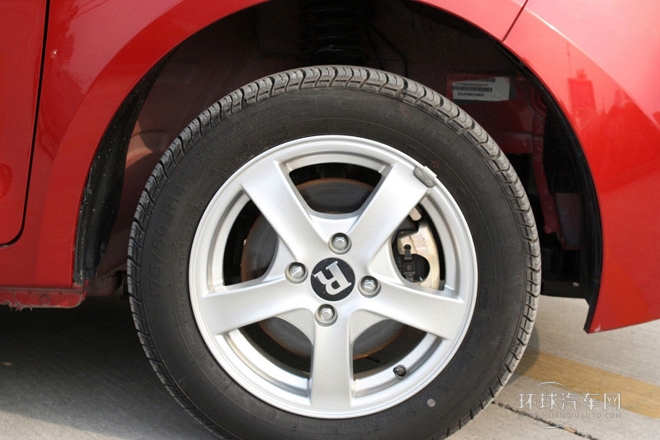 2011款 1.3L 自動豪華型