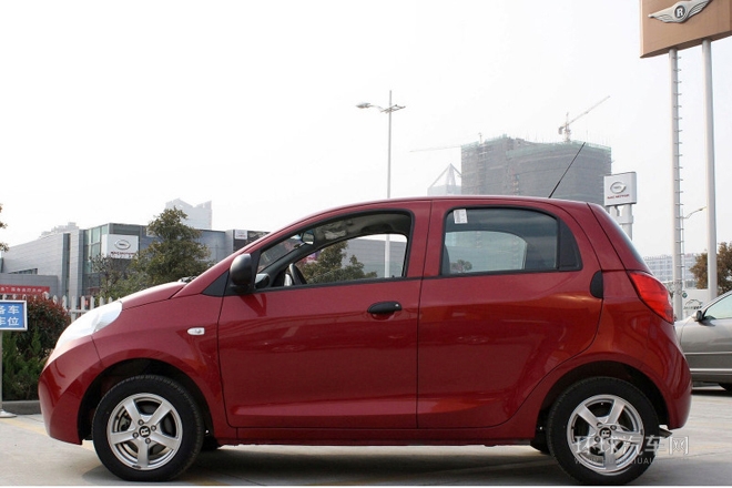 2011款 1.3L 自動豪華型