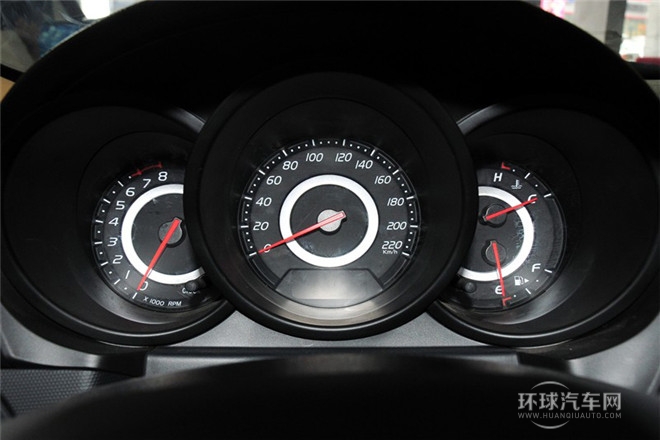 2010款 改款兩廂 1.6L 手動進取型