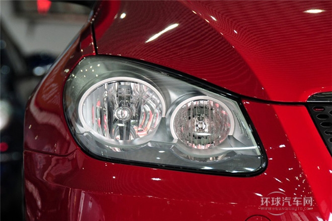 2010款 改款兩廂 1.6L 手動進取型