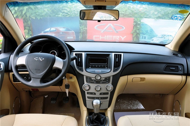 2010款 改款三廂 1.6L 手動進取型