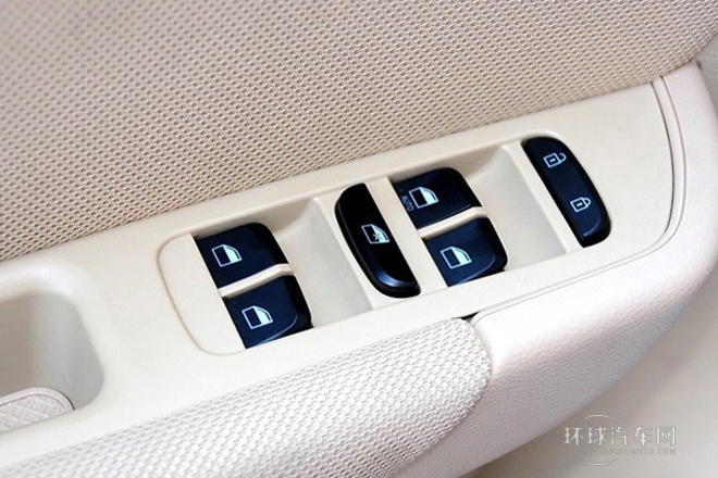 2012款 1.6L 手動豪華型