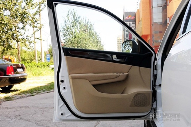 2012款 1.6L 手動豪華型