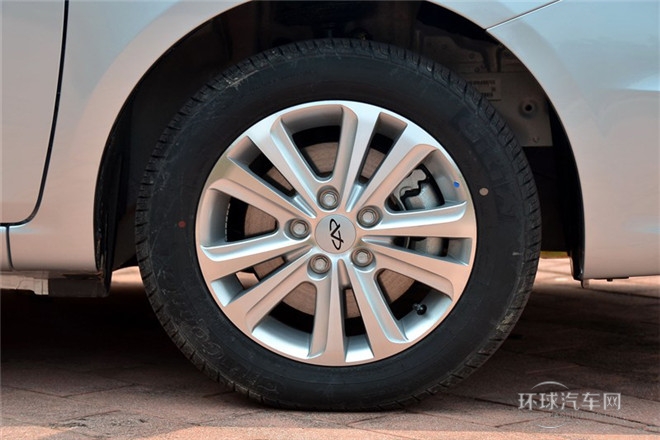 2013款 1.5L 手動智尚型