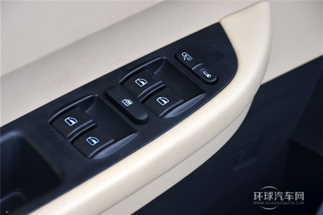 2013款 1.5L 手動智尚型