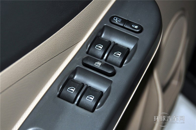 2014款 1.5L 手動優悅型