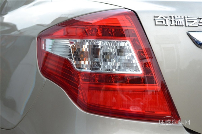 2014款 1.8L CVT卓悅天窗型