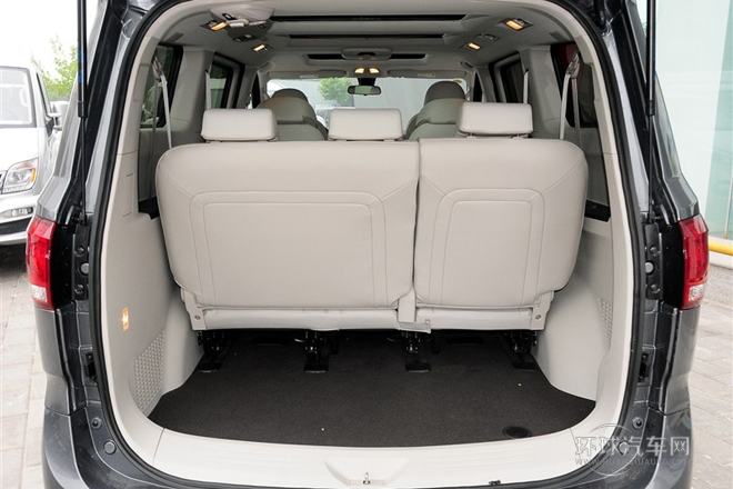 2014款 2.0T 自動豪華行政版