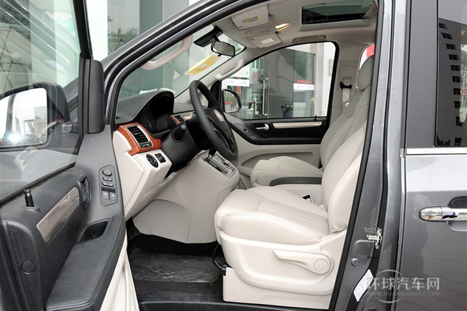 2014款 2.0T 自動豪華行政版
