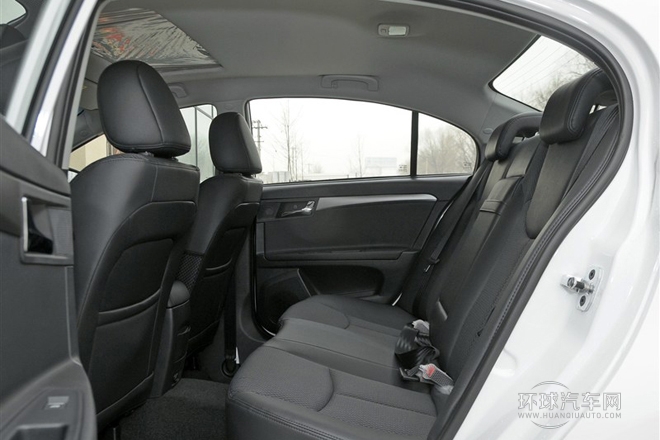 2014款 350 1.5L 手動(dòng)迅捷版