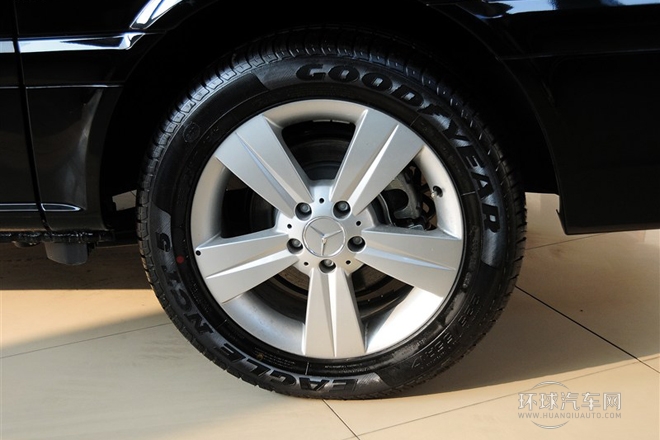 2012款2.5L領(lǐng)航版