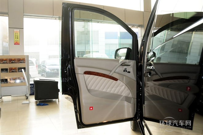 2012款2.5L領航版