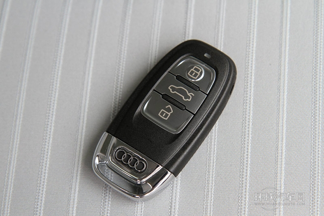 2014款 TFSI 標(biāo)準(zhǔn)型