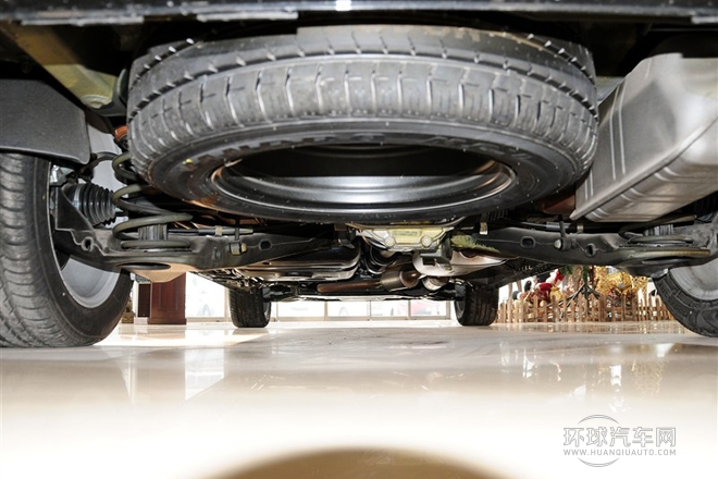 2012款2.5L尊貴版