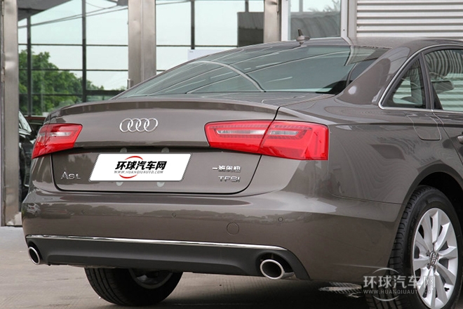 2014款 TFSI 標(biāo)準(zhǔn)型