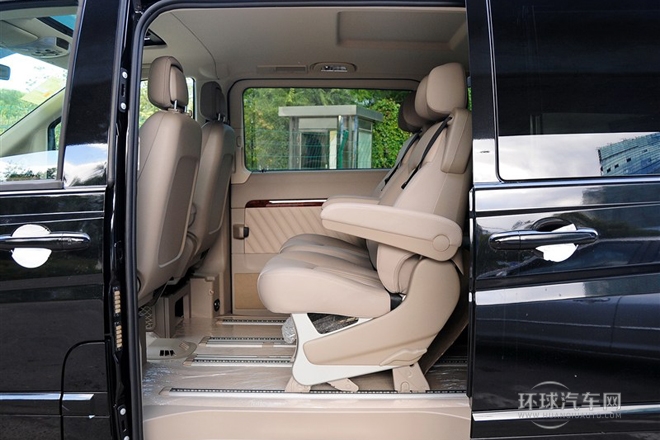 2012款3.5L勁馳版