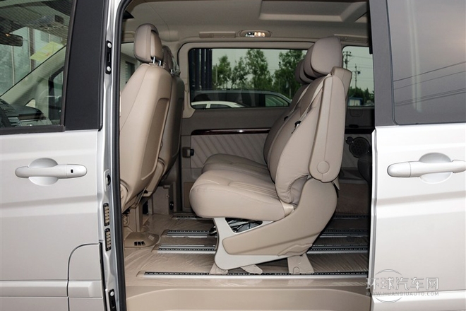 2013款3.0L禮遇版