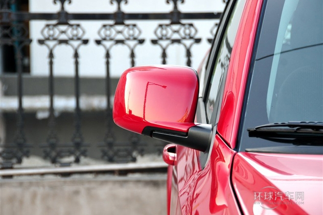 2012款 2.4L 舒適版