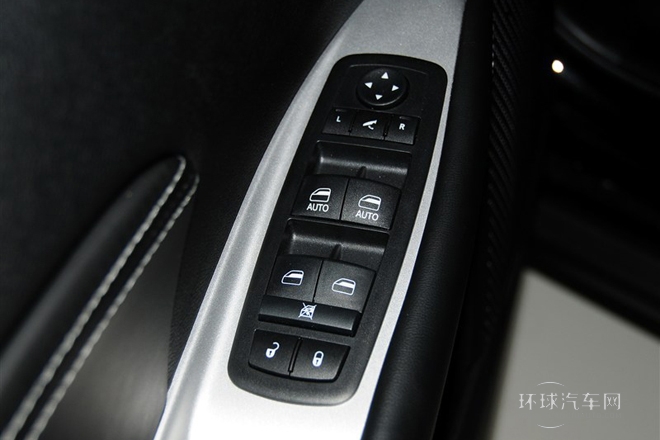 2013款 3.6L 智能全驅(qū)版