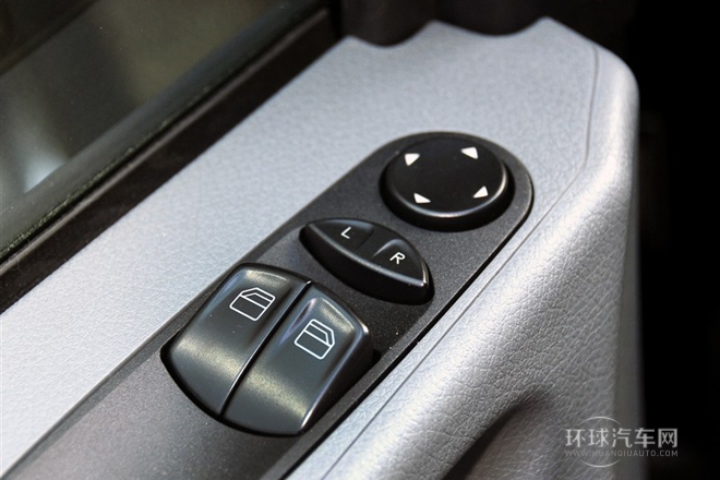 2011款2.5L商務(wù)版