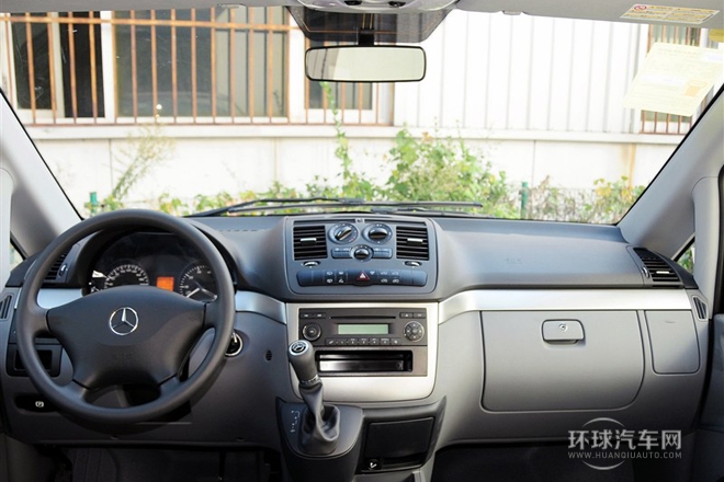 2011款2.5L商務版