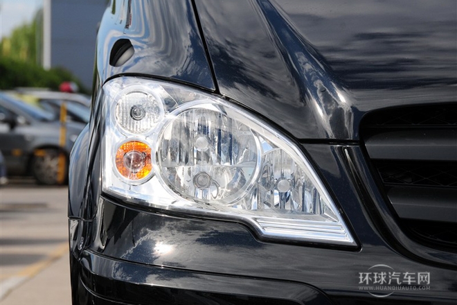 2011款2.5L商務版