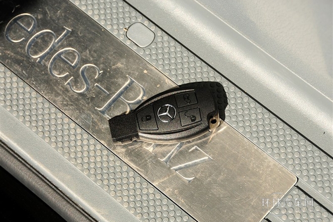 2013款3.0L商務版