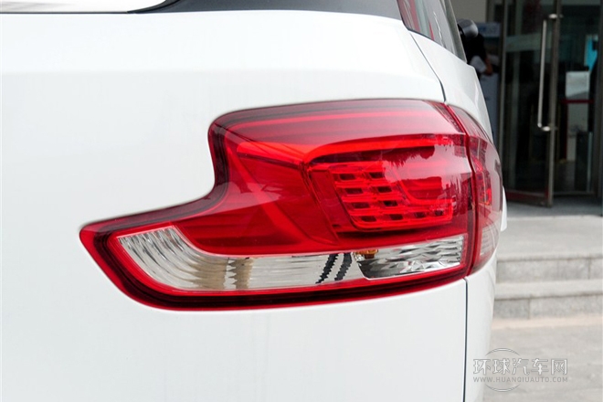 2014款 2.0T 手動豪華版