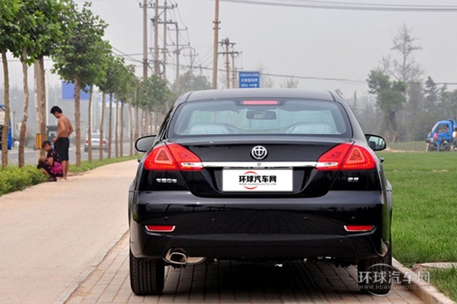 2011款 1.6L 手動(dòng)豪華型