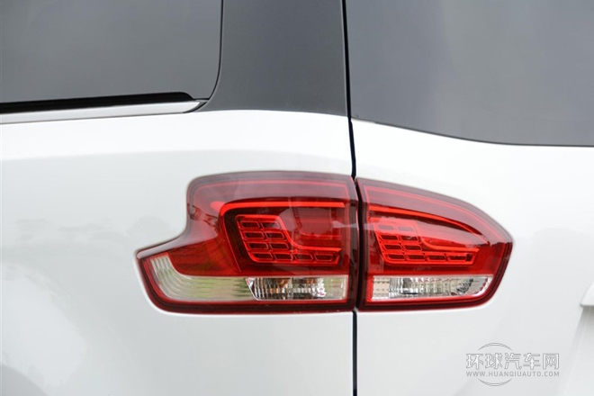 2014款 2.0T 自動行政版