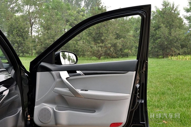 2011款 1.6L 手動舒適型