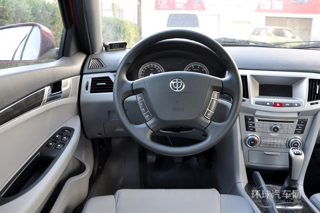 2011款 1.8L 手動(dòng)豪華型