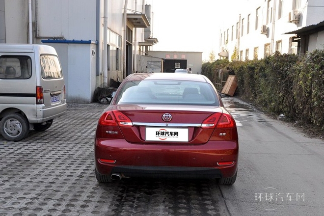 2011款 1.8L 手動豪華型