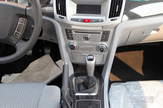 2011款 1.8L 手動(dòng)舒適型