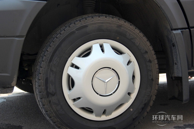 2012款2.1T佳旅長軸版