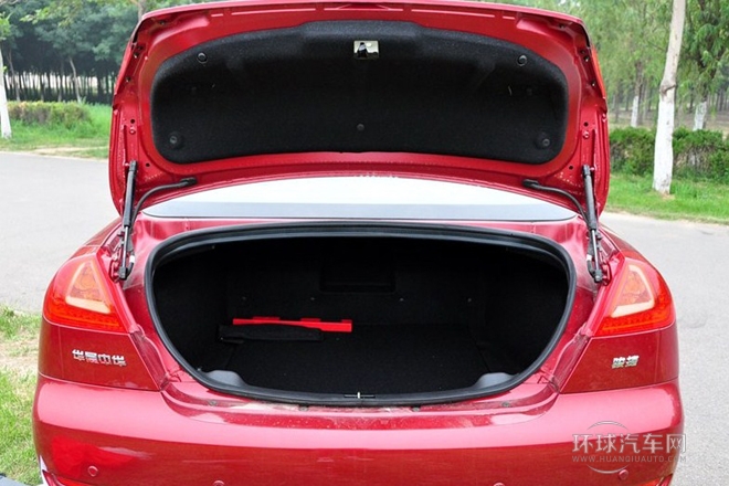 2011款 1.8T 手動豪華型