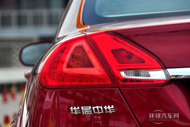 2011款 1.8T 手動豪華型