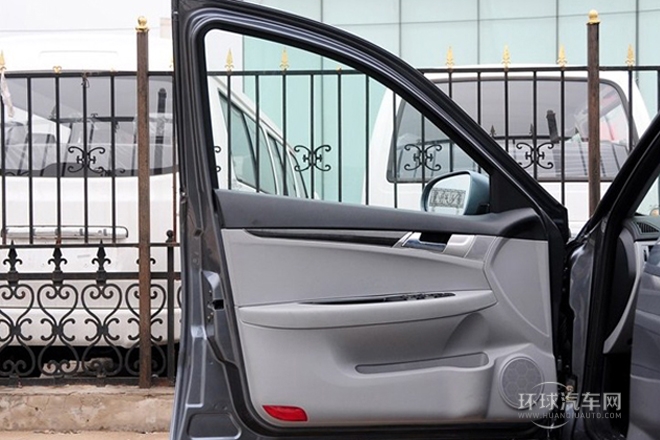 2011款 Wagon 2.0L 手動豪華型