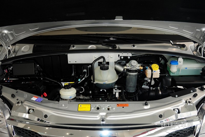 2014款 2.5T商杰版長軸中頂