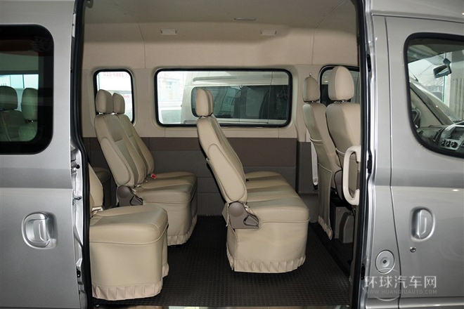 2014款 2.5T商杰版長軸中頂