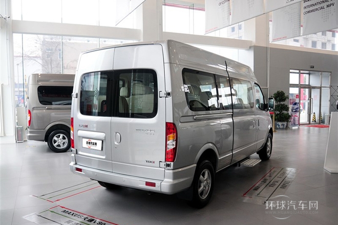 2014款 2.5T商杰版長(zhǎng)軸中頂