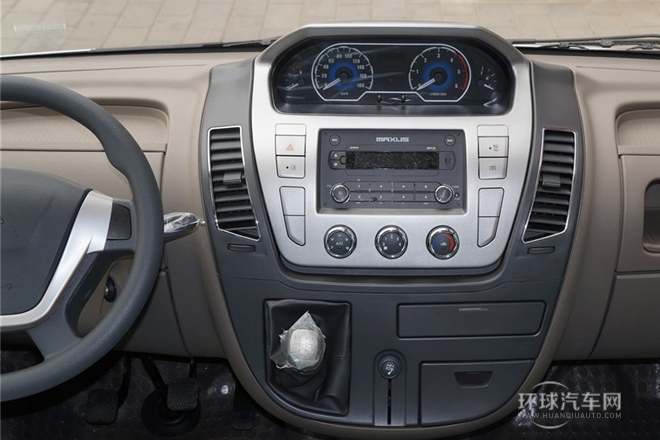 2014款 2.5T商杰版長(zhǎng)軸高頂