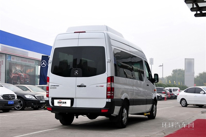 2012款2.1T尊旅中軸版