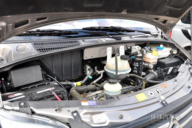 2013款 2.5T適尊房車C型-商務版